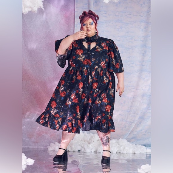 Loud Bodies Dresses & Skirts - Floral Skater skirt